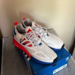 🔥AUTHENTIC ADIDAS ZX BOOST SIZE 11 Red/White/Blue🔥